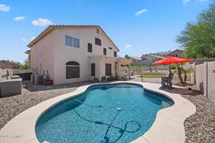 1004 E Amberwood Dr, Phoenix, AZ 85048 - Photo 55