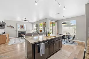 1004 E Amberwood Dr, Phoenix, AZ 85048 - Photo 25