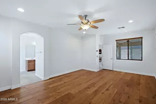 4247 E Vista Bonita Dr, Phoenix, AZ 85050 - Photo 13