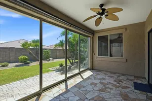 4247 E Vista Bonita Dr, Phoenix, AZ 85050 - Photo 21