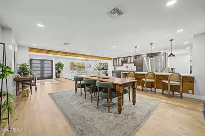 13234 N 11th Avenue, Phoenix, AZ 85029 - Photo 9