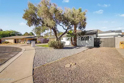 11625 N 20th Avenue, Phoenix, AZ 85029 - Photo 3