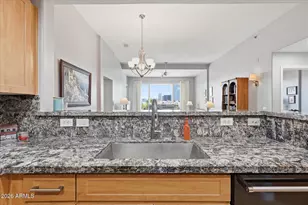 17 W Vernon Ave, Phoenix, AZ 85003 - Photo 5