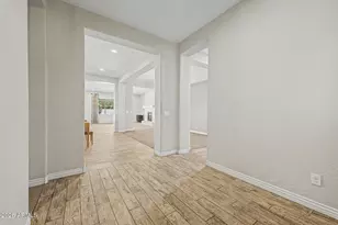 1681 S Sunset Dr, Chandler, AZ 85286 - Photo 5