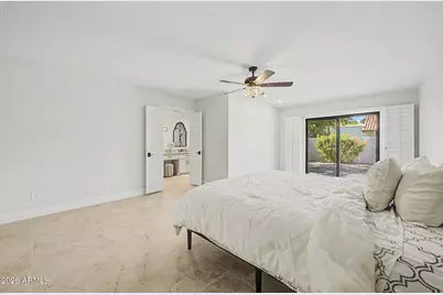 7368 E San Miguel Avenue, Scottsdale, AZ 85250 - Photo 9