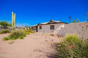 1721 S Shafer Dr, Tempe, AZ 85281 - Photo 3