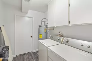 9801 W Pleasant Valley Rd, Sun City, AZ 85351 - Photo 19