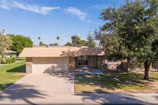 9801 W Pleasant Valley Rd, Sun City, AZ 85351 - Photo 1