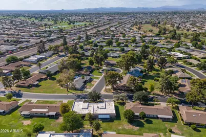 9801 W Pleasant Valley Road, Sun City, AZ 85351 - Photo 25