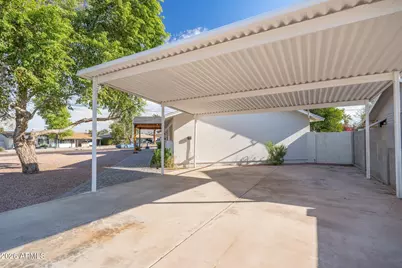 6749 E Wilshire Drive, Scottsdale, AZ 85257 - Photo 5