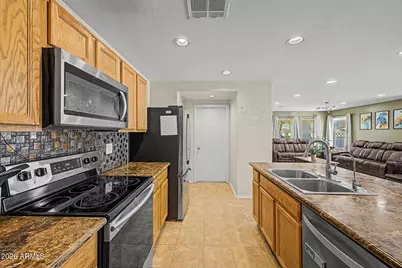1020 S Cheshire Lane, Gilbert, AZ 85296 - Photo 11