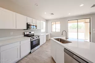 18161 N Cook Dr, Maricopa, AZ 85138 - Photo 13