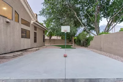 9273 S Kenneth Place, Tempe, AZ 85284 - Photo 31