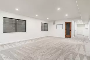 9273 S Kenneth Pl, Tempe, AZ 85284 - Photo 23