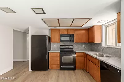 1821 W Augusta Avenue, Phoenix, AZ 85021 - Photo 13