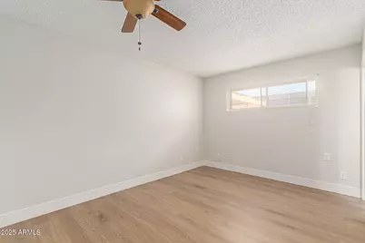 1821 W Augusta Avenue, Phoenix, AZ 85021 - Photo 19