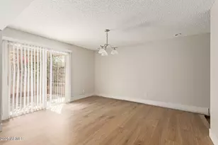 1821 W Augusta Ave, Phoenix, AZ 85021 - Photo 9