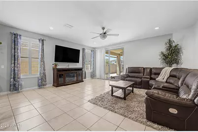 808 W Brangus Way, San Tan Valley, AZ 85143 - Photo 9