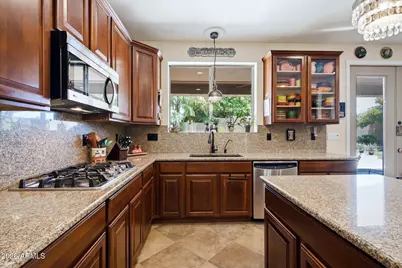2310 W Red Range Way, Phoenix, AZ 85085 - Photo 13