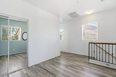 163 W Campbell Court, Gilbert, AZ 85233 - Photo 11