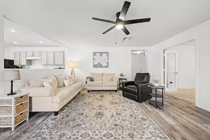 17054 W Rimrock St, Surprise, AZ 85388 - Photo 5