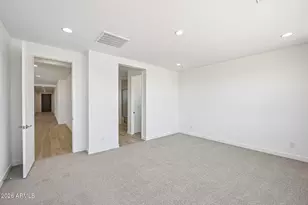 7950 W Loma Ln, Peoria, AZ 85345 - Photo 19