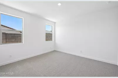 7950 W Loma Lane, Peoria, AZ 85345 - Photo 15