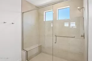 7950 W Loma Ln, Peoria, AZ 85345 - Photo 23