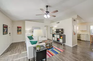 913 E Wahalla Ln, Phoenix, AZ 85024 - Photo 7