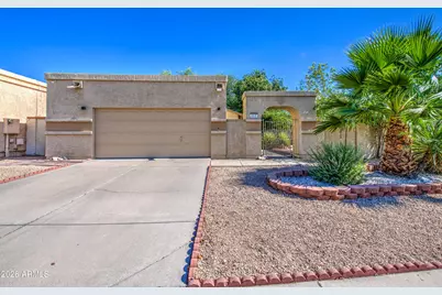 913 E Wahalla Lane, Phoenix, AZ 85024 - Photo 1