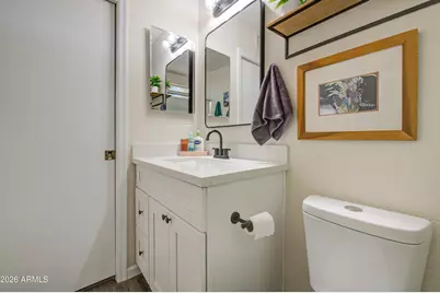 913 E Wahalla Lane, Phoenix, AZ 85024 - Photo 23