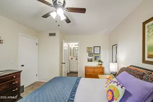 913 E Wahalla Ln, Phoenix, AZ 85024 - Photo 19