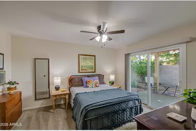 913 E Wahalla Lane, Phoenix, AZ 85024 - Photo 17