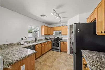 1080 E Christopher Street, San Tan Valley, AZ 85140 - Photo 11
