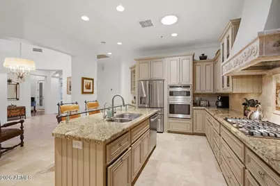 8932 E Mountain Spring Road, Scottsdale, AZ 85255 - Photo 17