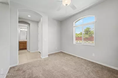 2511 S Entwistle Street, Gilbert, AZ 85295 - Photo 13