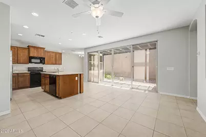 2511 S Entwistle Street, Gilbert, AZ 85295 - Photo 9