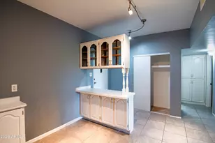 357 E Thomas Rd, Phoenix, AZ 85012 - Photo 3