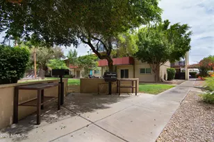 357 E Thomas Rd, Phoenix, AZ 85012 - Photo 15