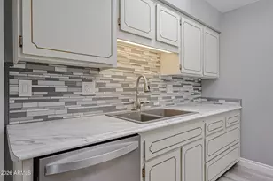 13083 N 99th Dr, Sun City, AZ 85351 - Photo 15