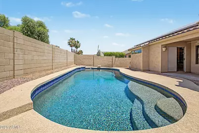 17462 W Meadow Lane, Surprise, AZ 85388 - Photo 3
