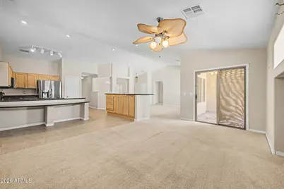 17462 W Meadow Lane, Surprise, AZ 85388 - Photo 11