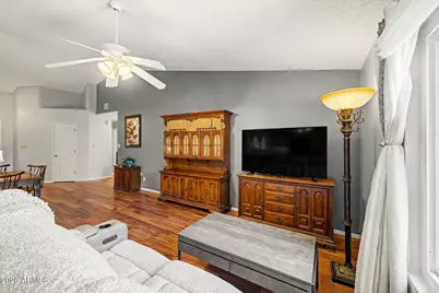 14657 N 90th Drive, Peoria, AZ 85381 - Photo 9
