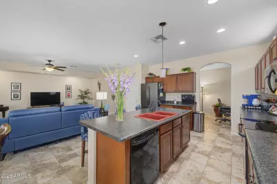 6415 W Straight Arrow Lane, Phoenix, AZ 85083 - Photo 13