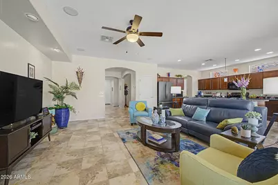 6415 W Straight Arrow Lane, Phoenix, AZ 85083 - Photo 11