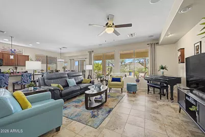 6415 W Straight Arrow Lane, Phoenix, AZ 85083 - Photo 9