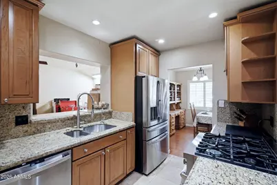 4045 E Cambridge Avenue, Phoenix, AZ 85008 - Photo 23