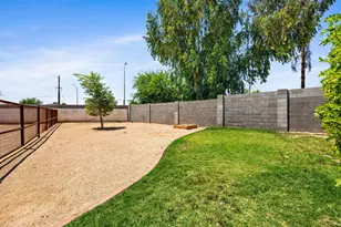 10601 N 72nd Ave, Peoria, AZ 85345 - Photo 45