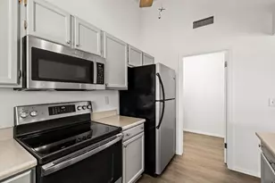 10601 N 72nd Ave, Peoria, AZ 85345 - Photo 21