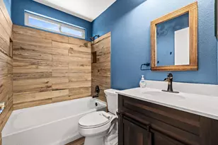 10601 N 72nd Ave, Peoria, AZ 85345 - Photo 35